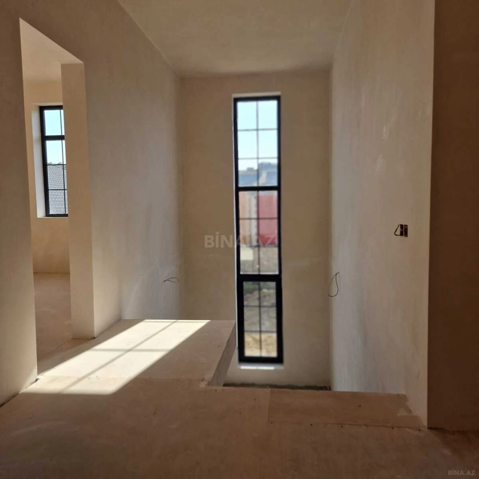 Satılır 7 otaqlı həyət evi 450 m²