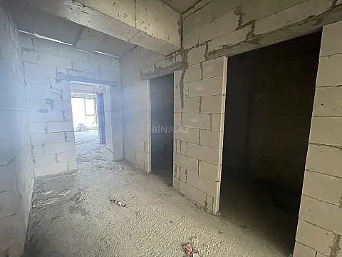 Satılır 3 otaqlı mənzil 141 m²