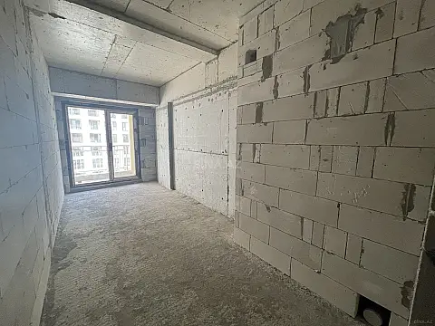 Satılır 3 otaqlı mənzil 141 m²