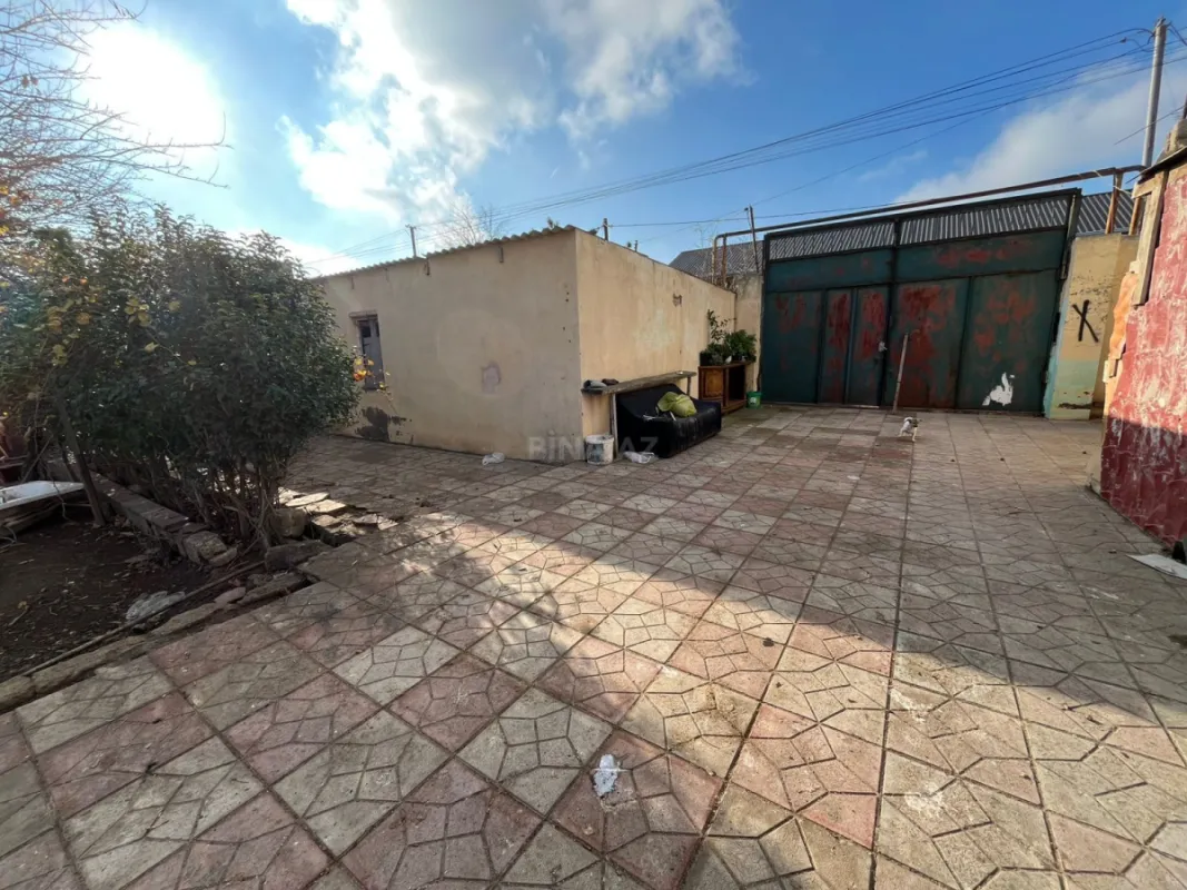 Satılır torpaq sahəsi 10 m²