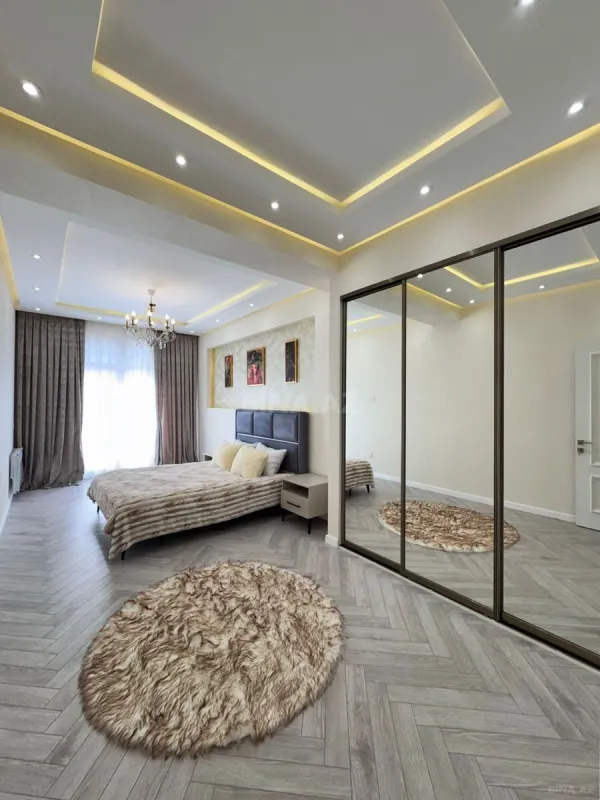 Satılır 3 otaqlı mənzil 99 m²