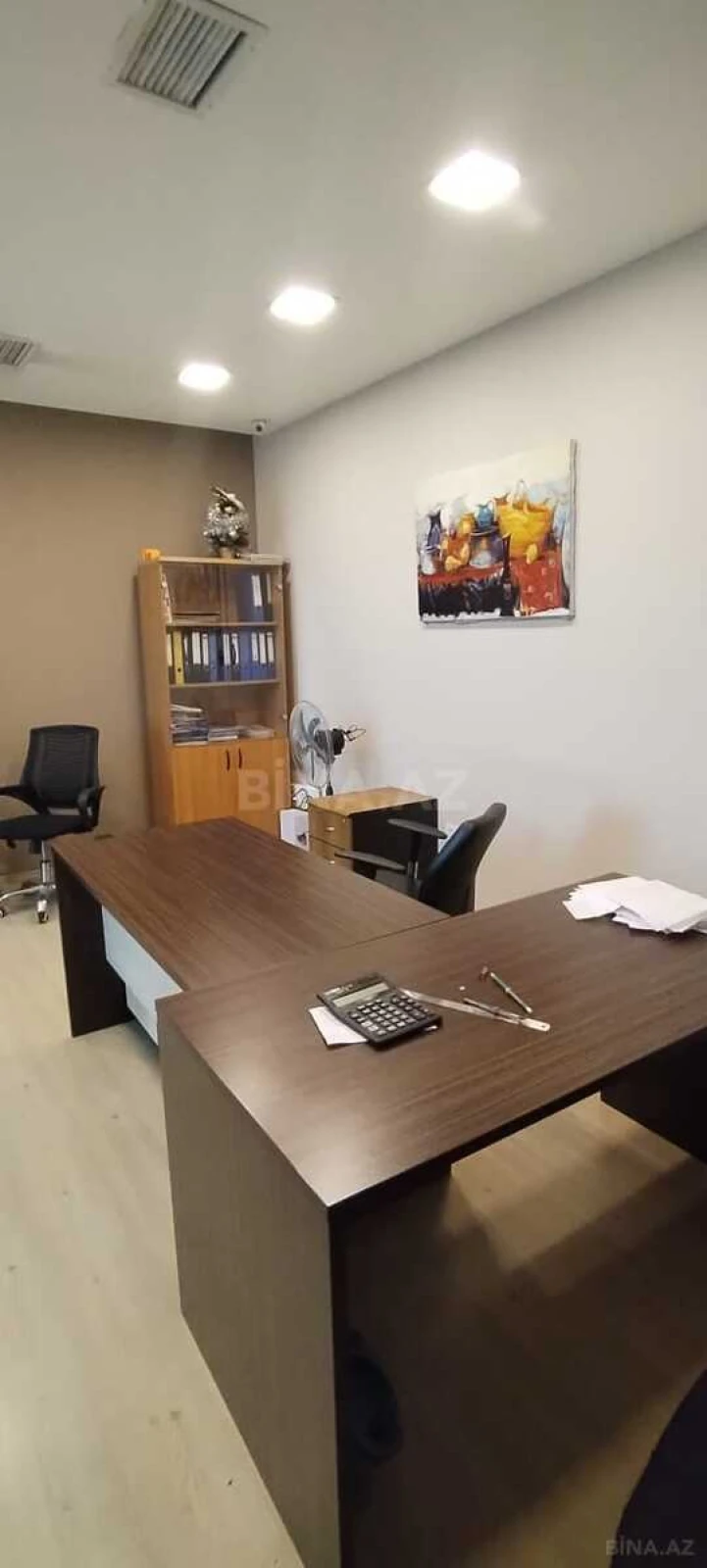 Kirayə verilir 4 otaqlı ofis 300 m²