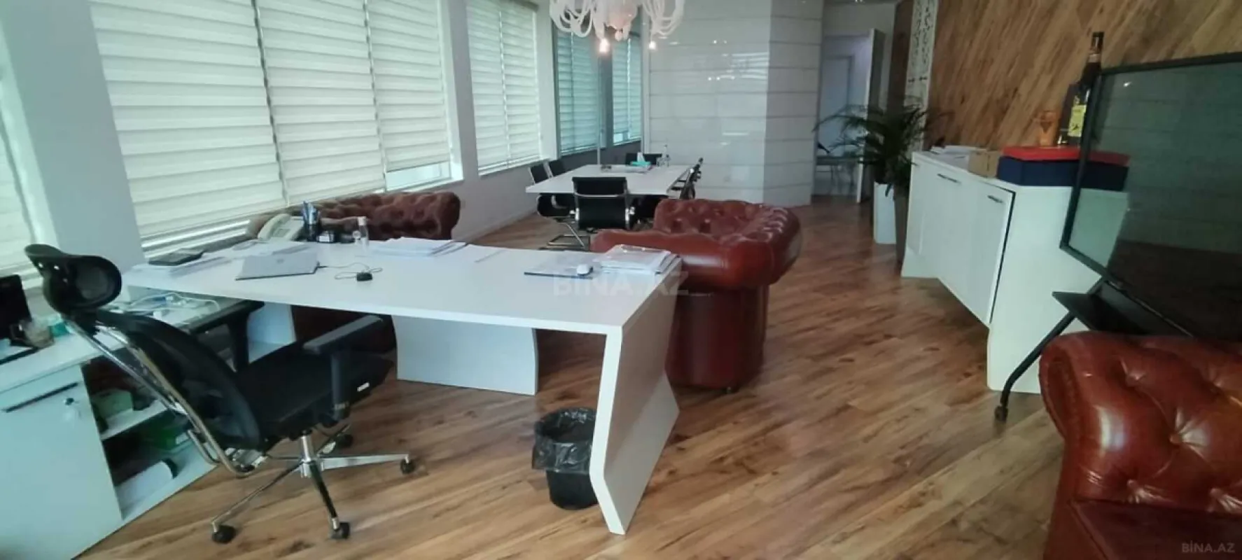 Kirayə verilir 4 otaqlı ofis 300 m²