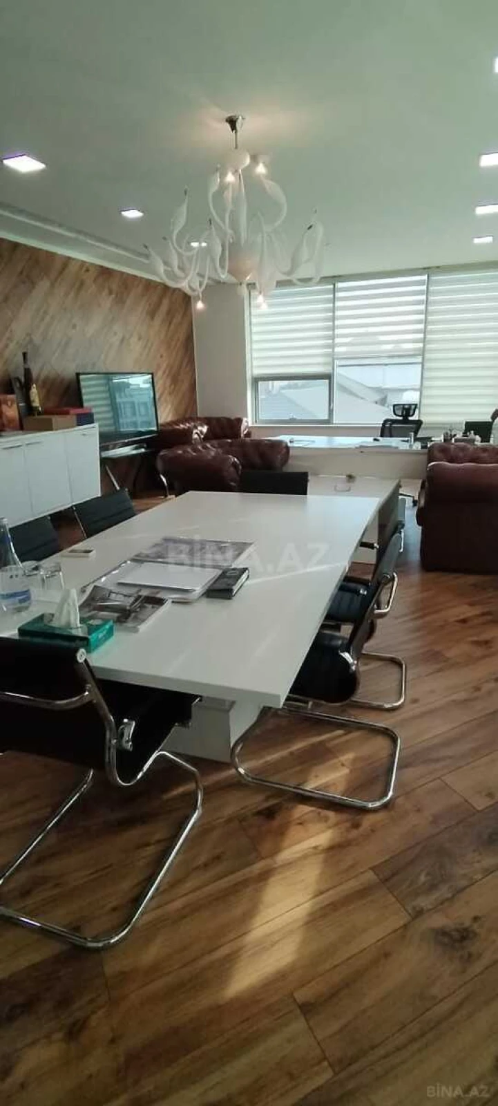 Kirayə verilir 4 otaqlı ofis 300 m²