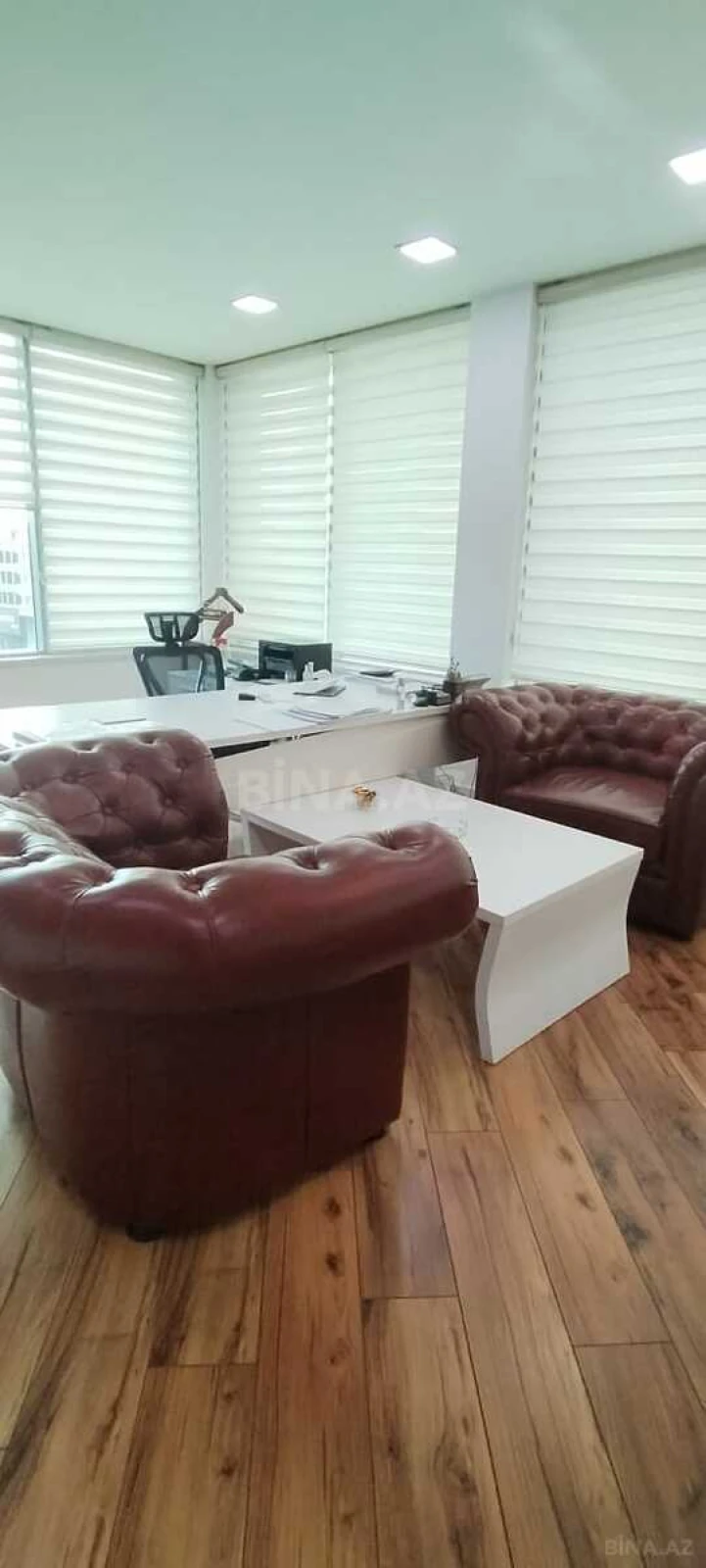 Kirayə verilir 4 otaqlı ofis 300 m²