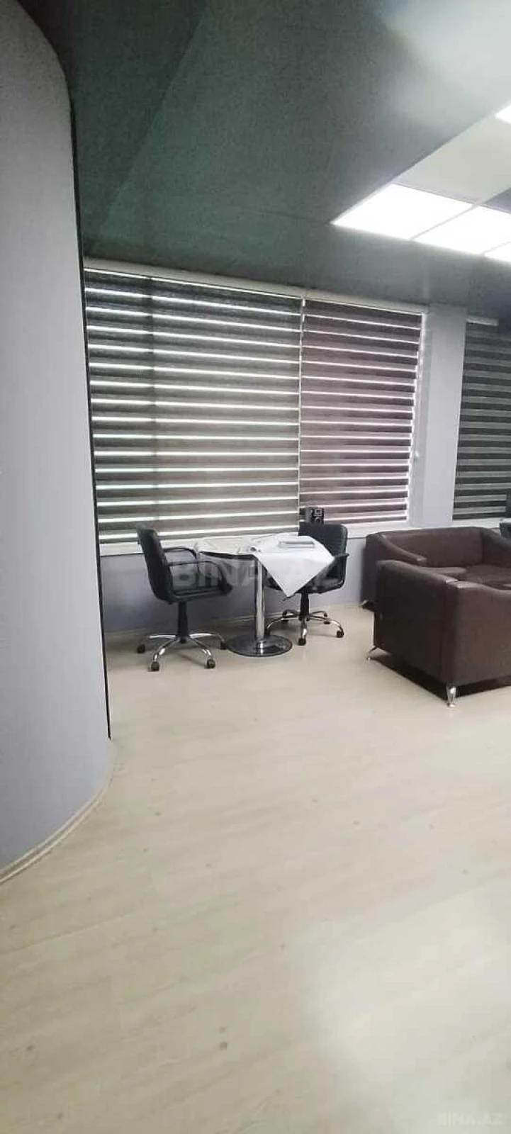 Kirayə verilir 4 otaqlı ofis 300 m²