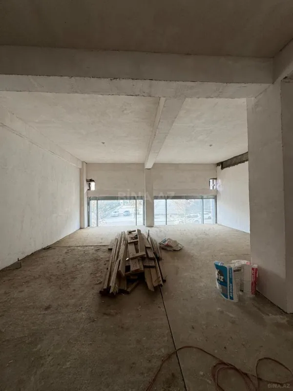 Kirayə verilir obyekt 380 m²