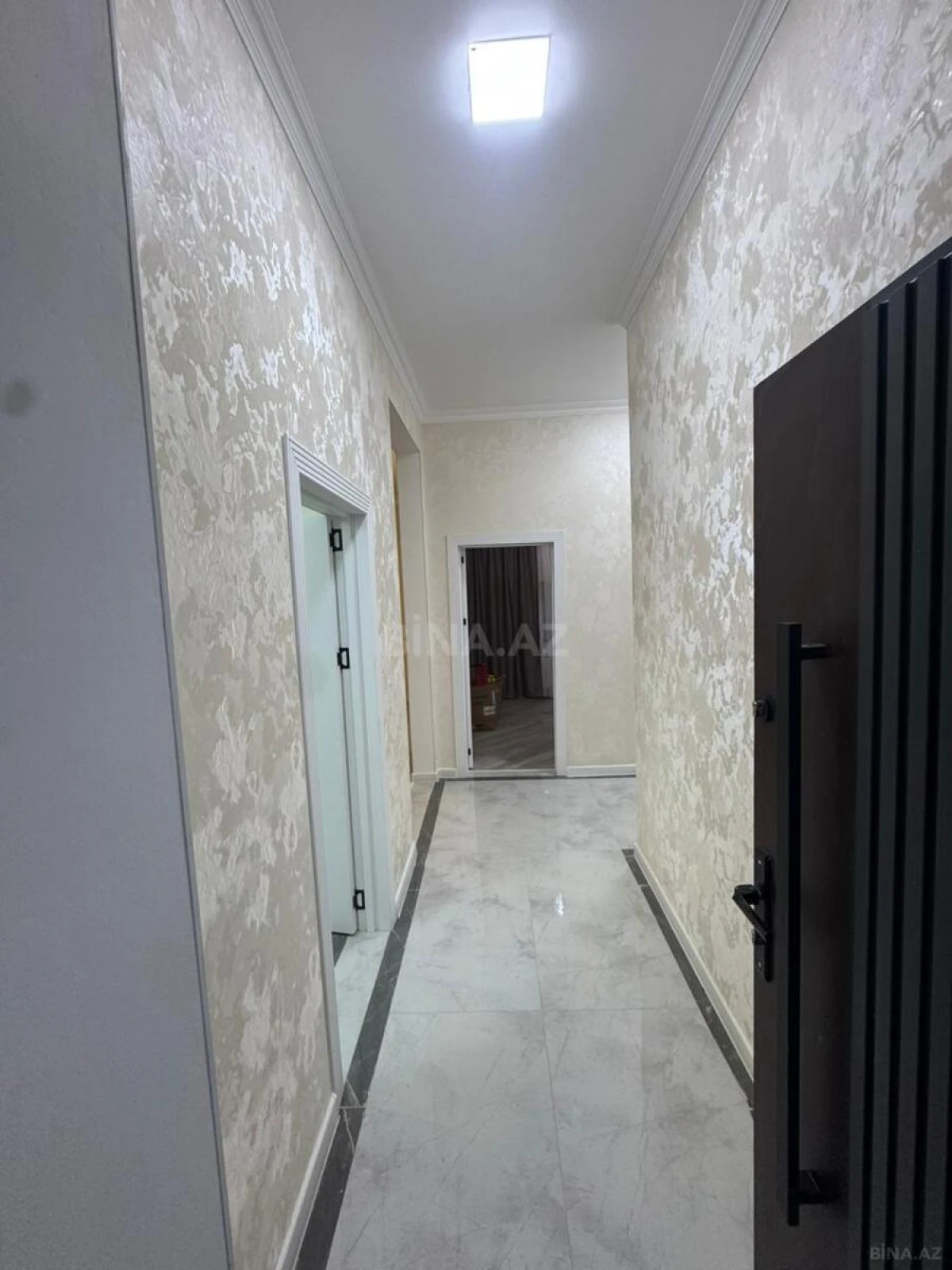 Satılır 6 otaqlı həyət evi 230 m²