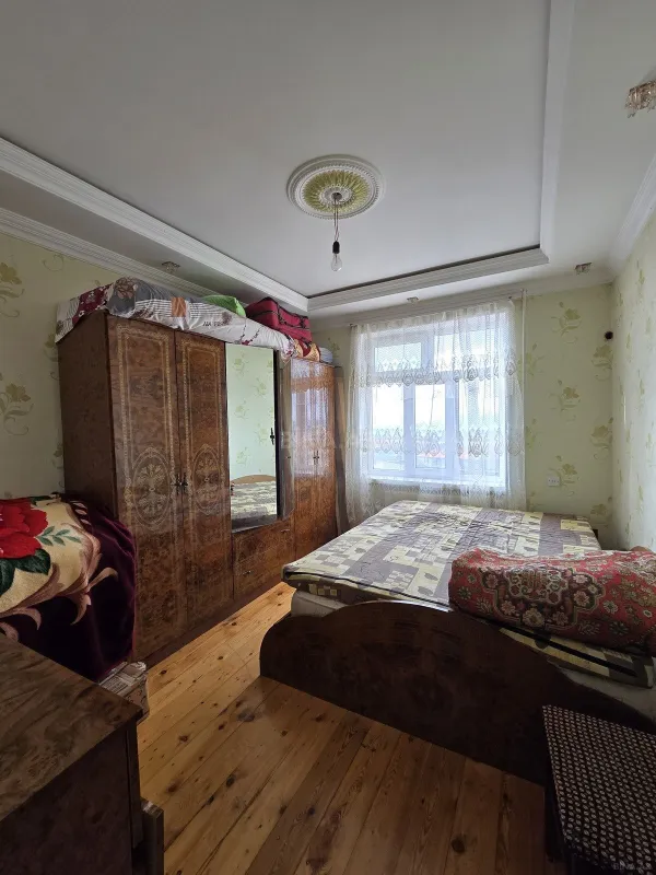 Satılır 2 otaqlı mənzil 55 m²