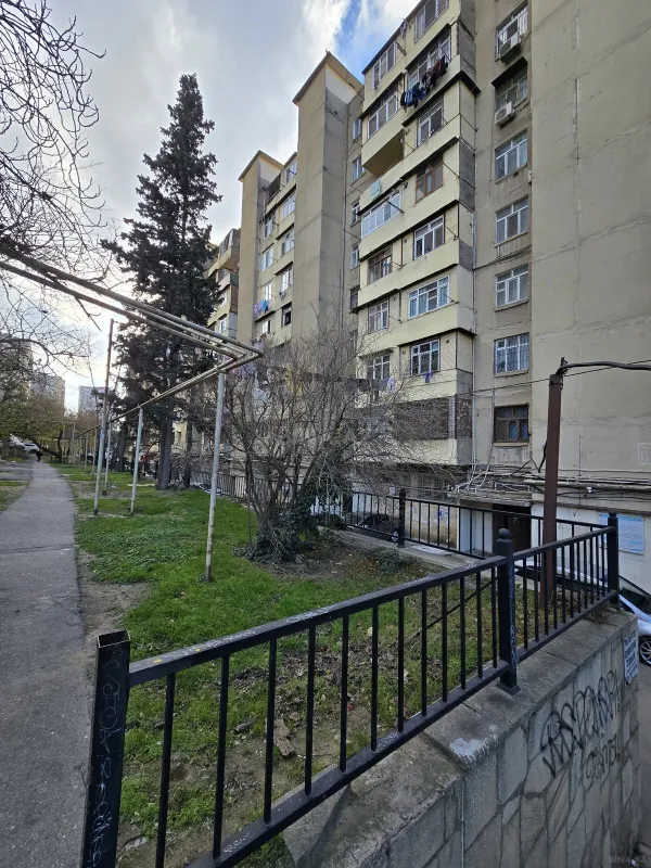Satılır 2 otaqlı mənzil 55 m²