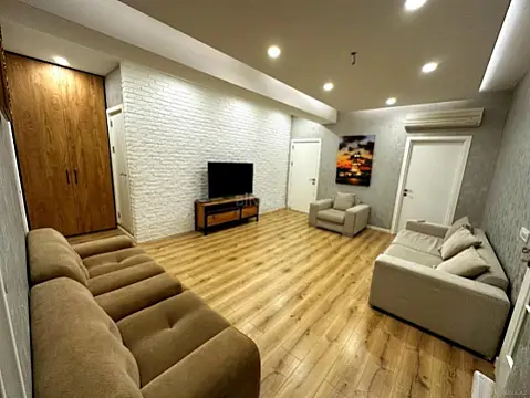 Satılır 4 otaqlı mənzil 130 m² — Bakı, Xətai 4 otaq 130.00 m²