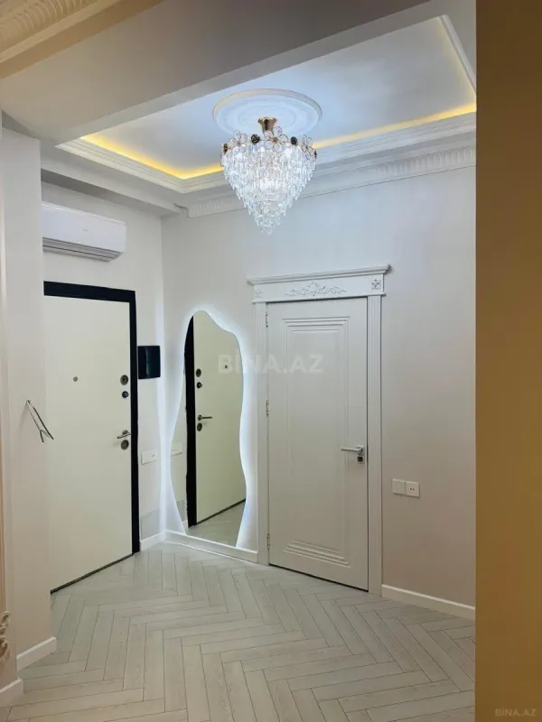 Kirayə verilir 2 otaqlı mənzil 65 m²