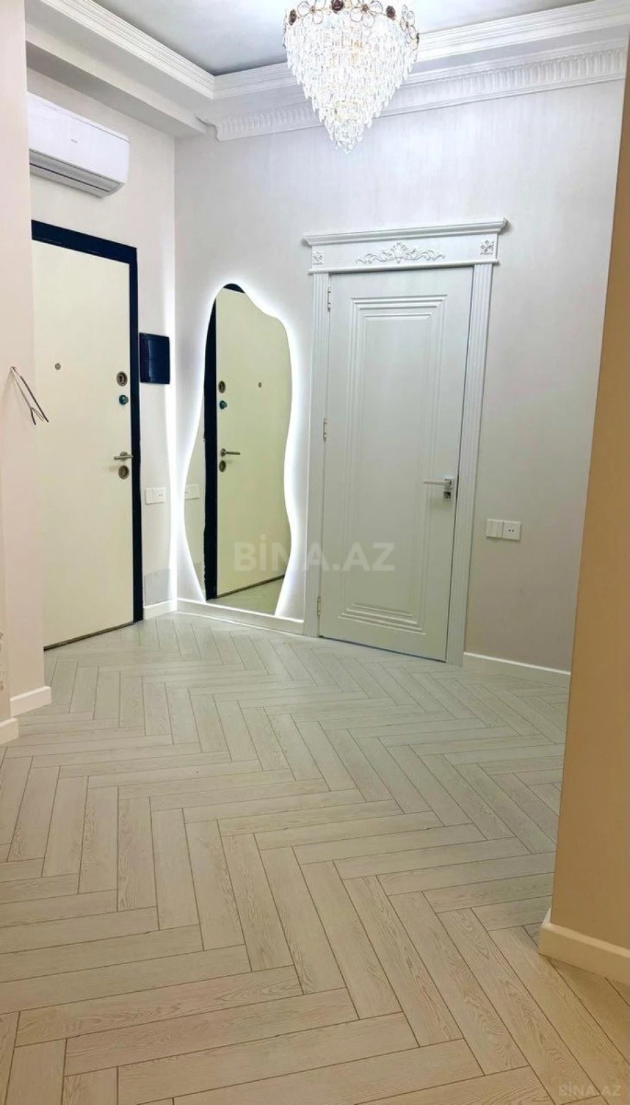 Kirayə verilir 2 otaqlı mənzil 65 m²