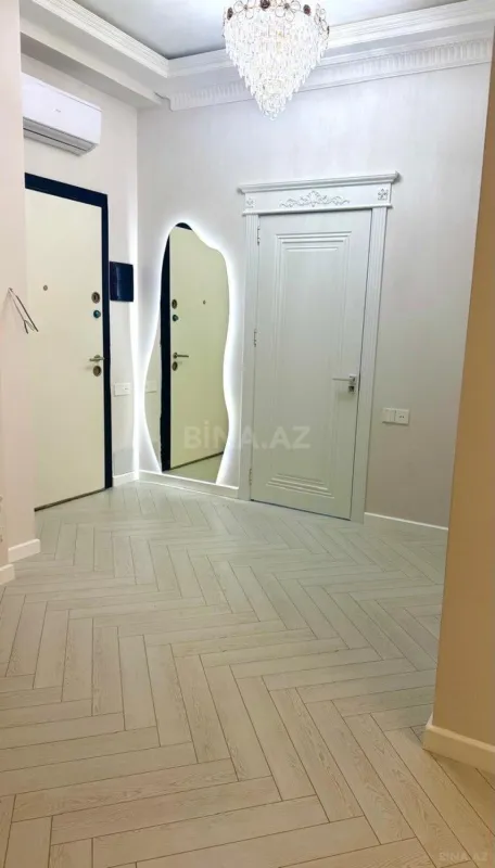 Kirayə verilir 2 otaqlı mənzil 65 m²