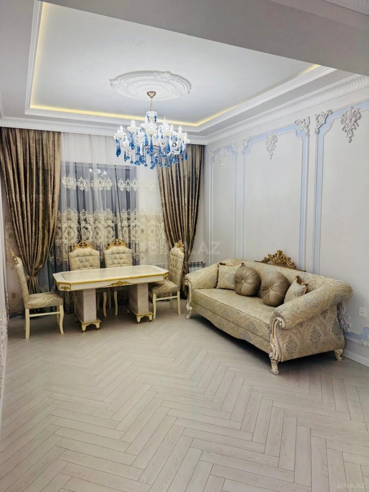 Kirayə verilir 2 otaqlı mənzil 65 m²