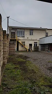 Satılır obyekt 800 m²