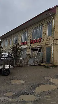 Satılır obyekt 800 m²