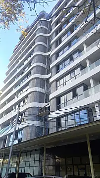 Satılır 2 otaqlı mənzil 56 m²