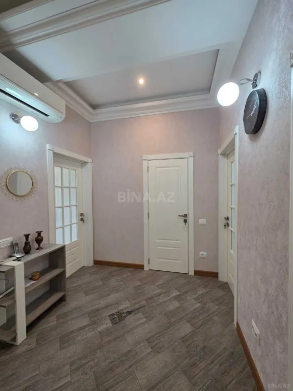 Kirayə verilir 2 otaqlı mənzil 100 m²