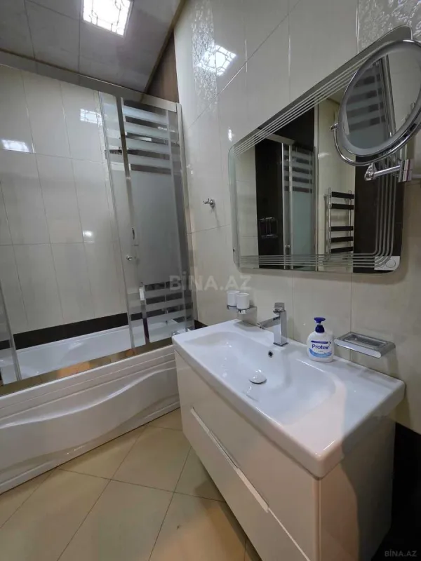 Kirayə verilir 2 otaqlı mənzil 100 m²