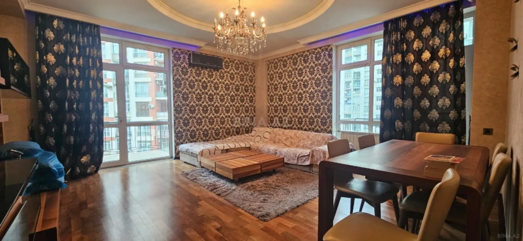 Satılır 3 otaqlı mənzil 128 m²