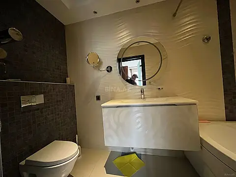 Satılır 3 otaqlı mənzil 128 m²