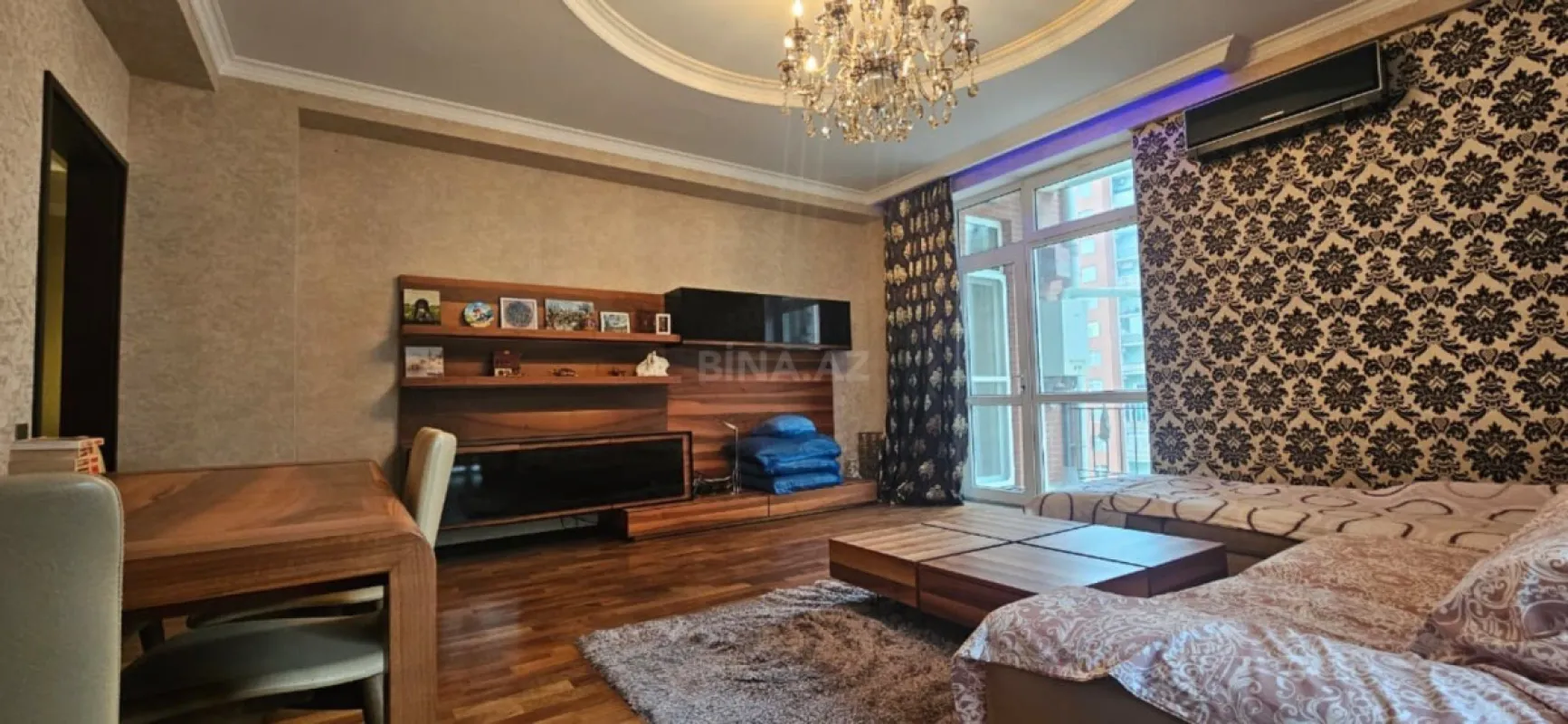 Satılır 3 otaqlı mənzil 128 m²