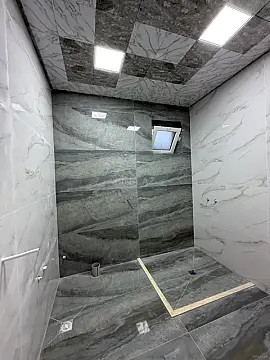 Satılır 5 otaqlı həyət evi 180 m²