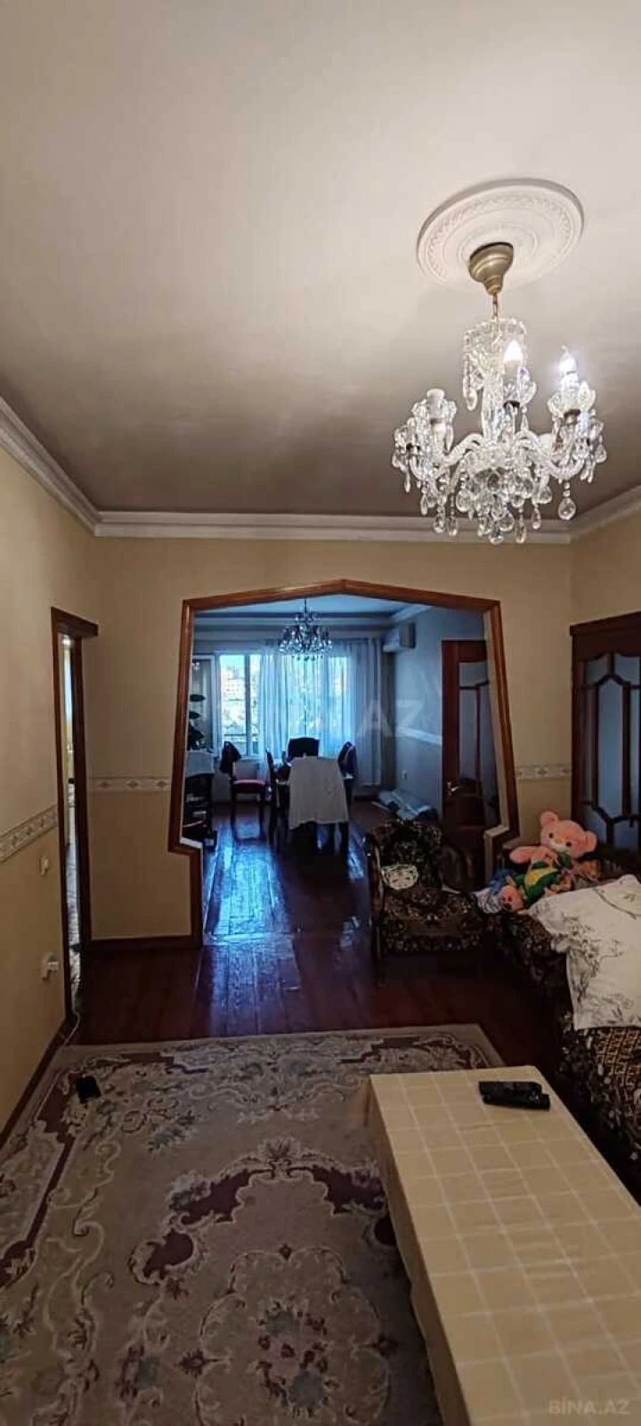Satılır 5 otaqlı mənzil 120 m²
