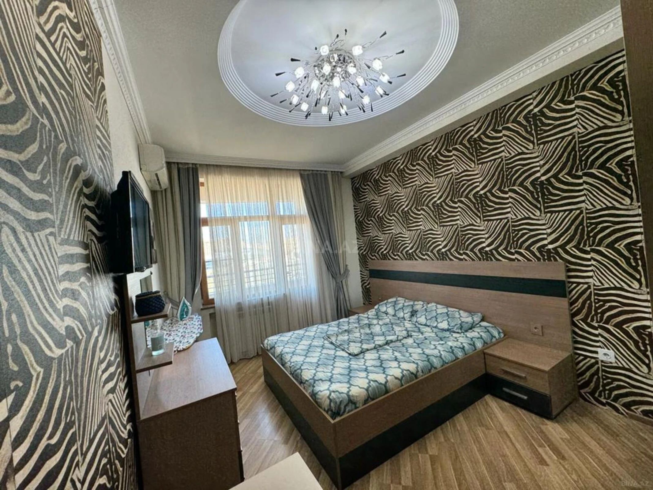 Kirayə verilir 2 otaqlı mənzil 100 m²