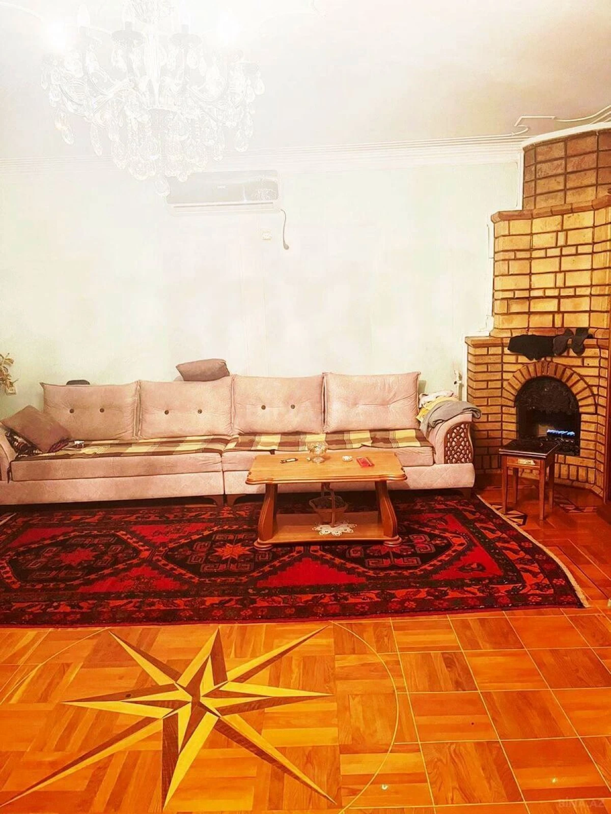 Satılır 5 otaqlı mənzil 125 m²