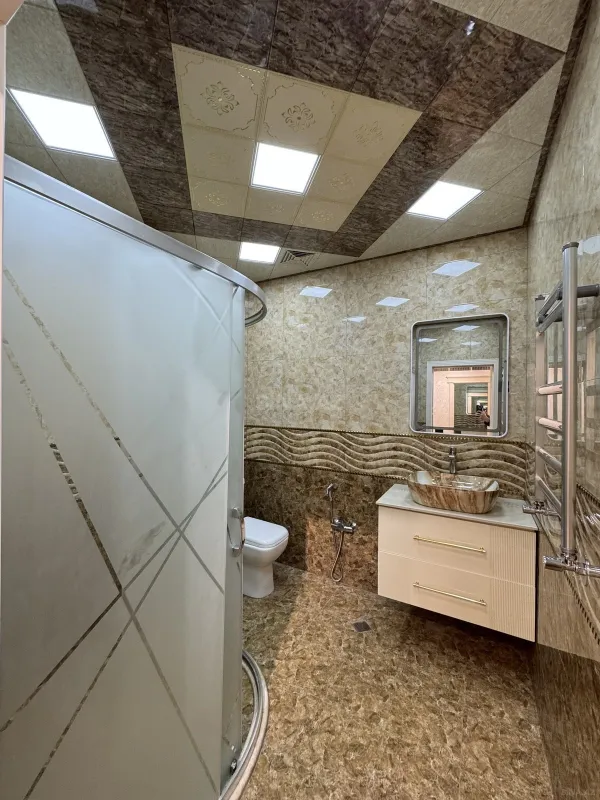 Satılır 3 otaqlı mənzil 145 m²