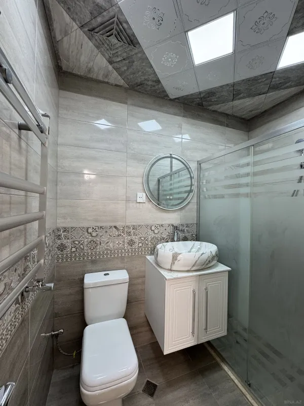 Satılır 3 otaqlı mənzil 145 m²