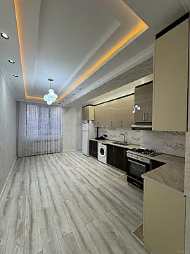 Satılır 3 otaqlı mənzil 145 m²