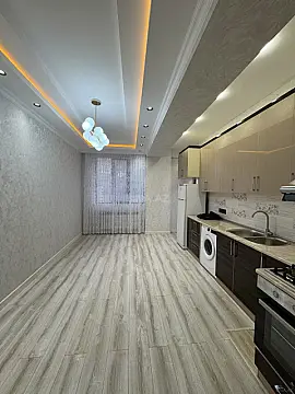 Satılır 3 otaqlı mənzil 145 m²