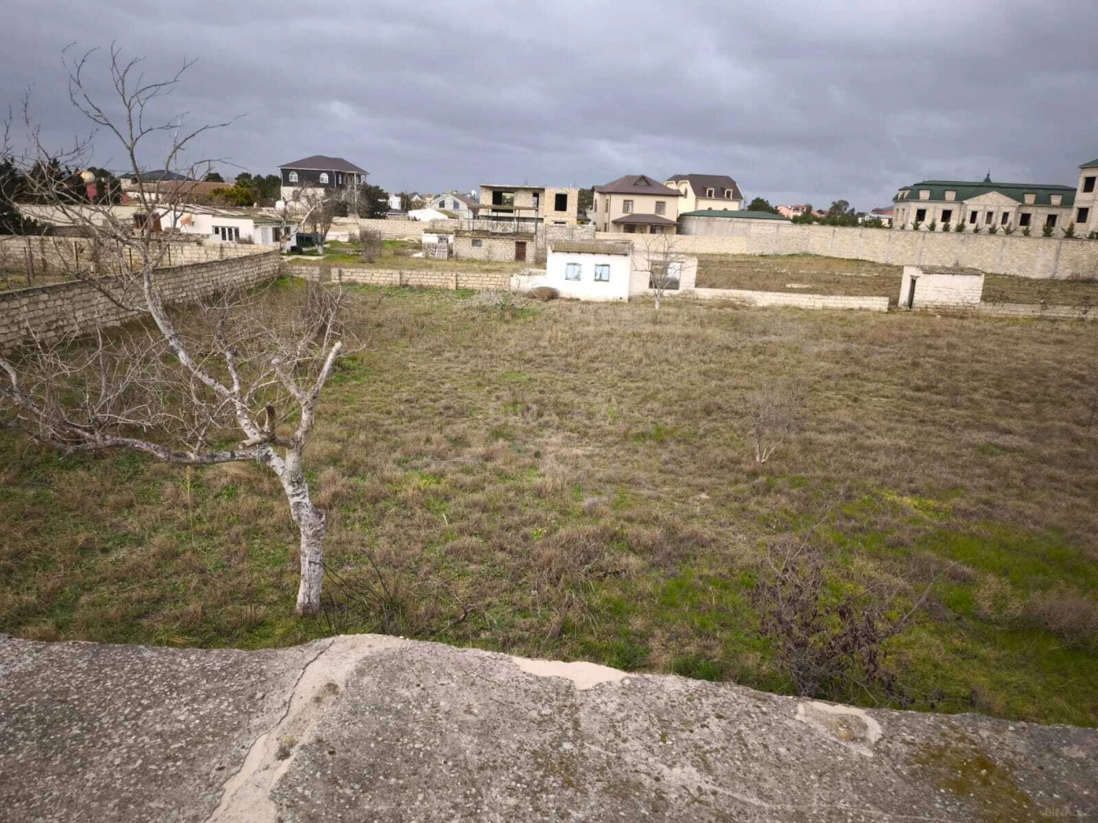 Satılır torpaq sahəsi 27 m²