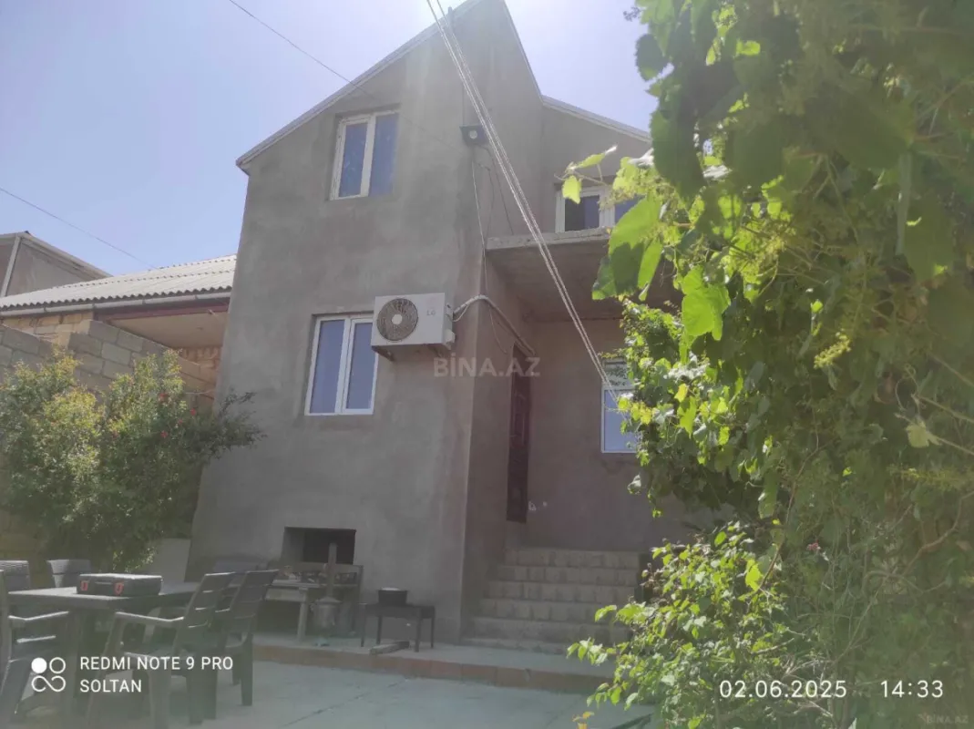 Satılır 3 otaqlı həyət evi 150 m²