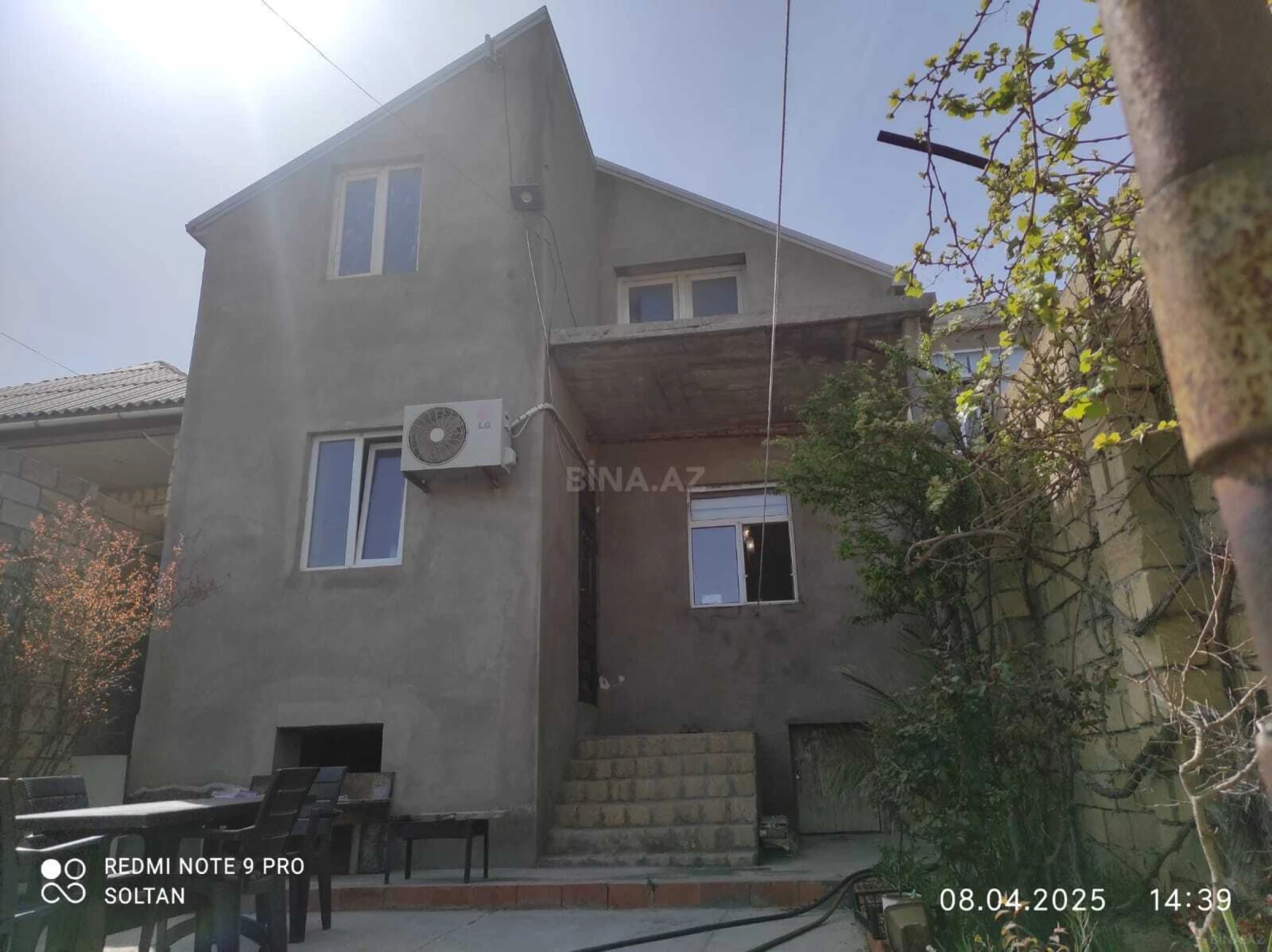 Satılır 3 otaqlı həyət evi 150 m²