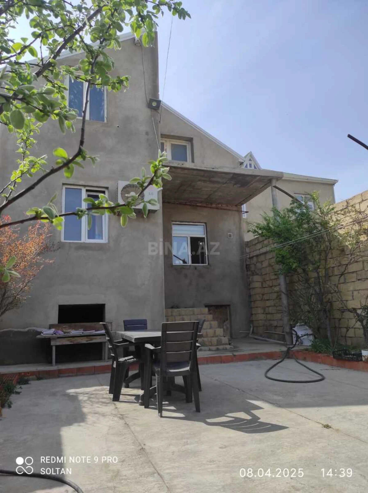 Satılır 3 otaqlı həyət evi 150 m²