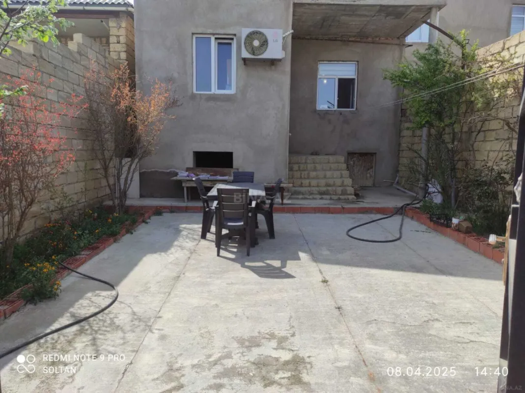 Satılır 3 otaqlı həyət evi 150 m²