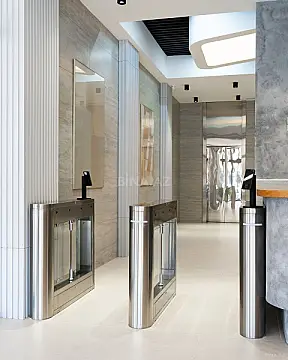 Kirayə verilir 9 otaqlı ofis 900 m²