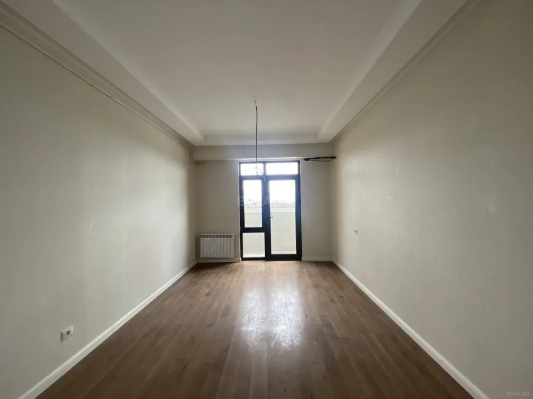Satılır 3 otaqlı mənzil 71.7 m²