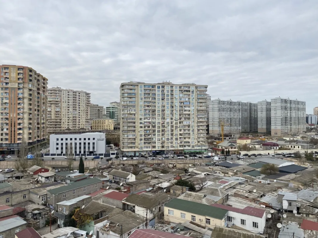 Satılır 2 otaqlı mənzil 56 m²