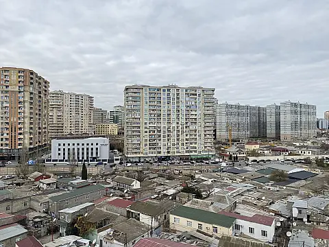 Satılır 2 otaqlı mənzil 56 m²