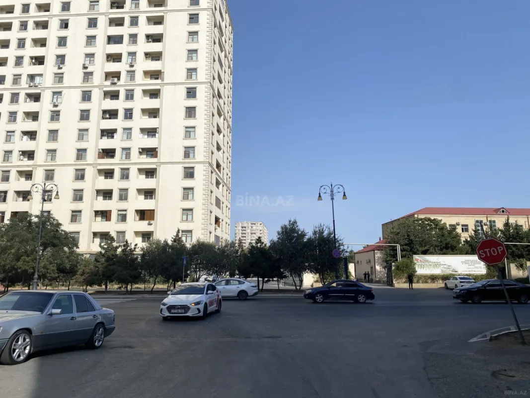 Satılır 2 otaqlı mənzil 56 m²