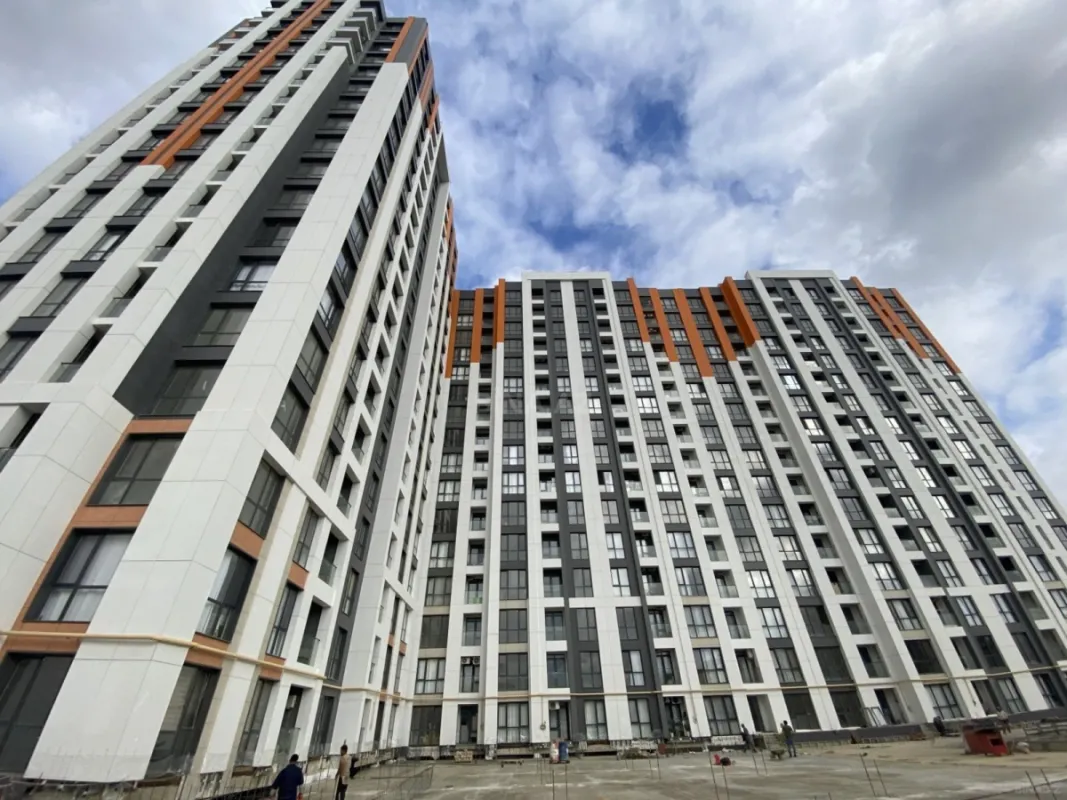 Satılır 2 otaqlı mənzil 56 m²