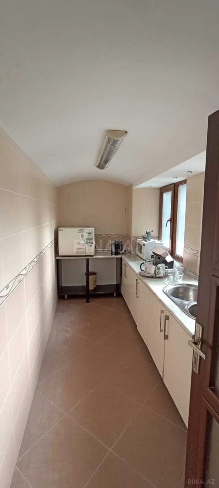 Kirayə verilir obyekt 780 m²