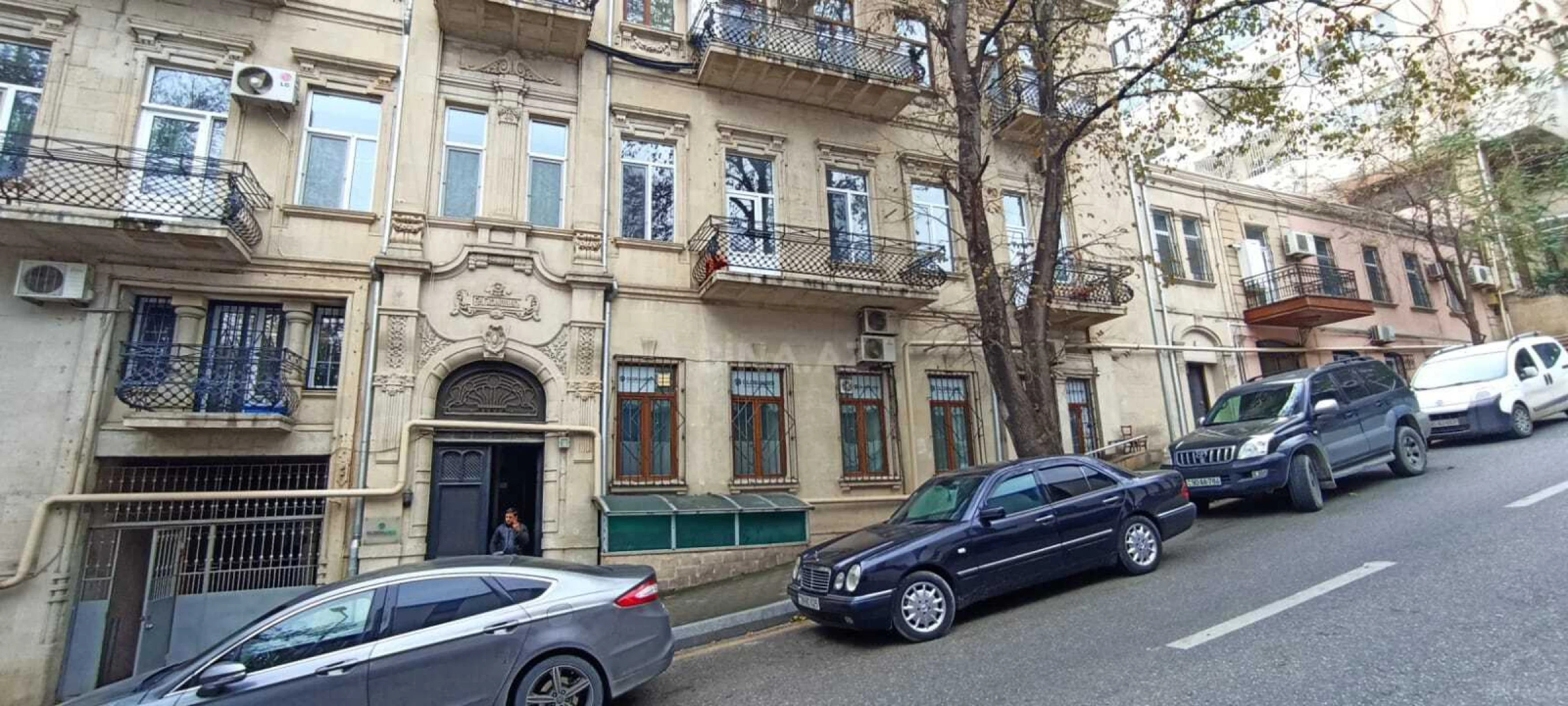 Kirayə verilir obyekt 780 m²