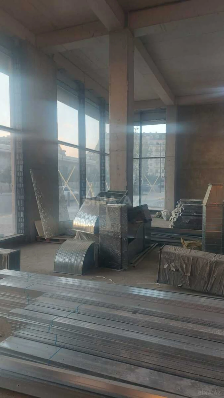 Kirayə verilir obyekt 850 m²