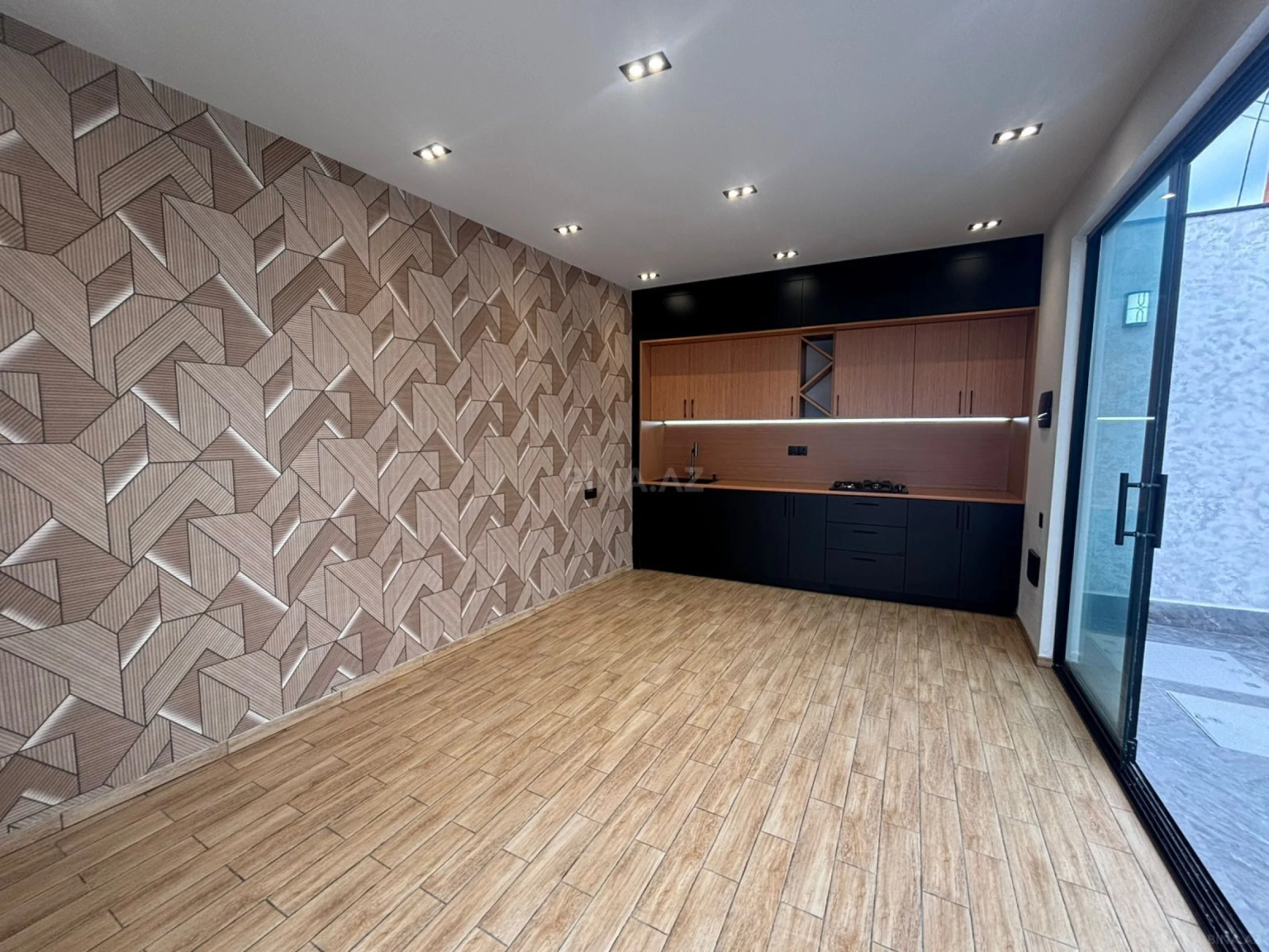 Satılır 4 otaqlı həyət evi 150 m²